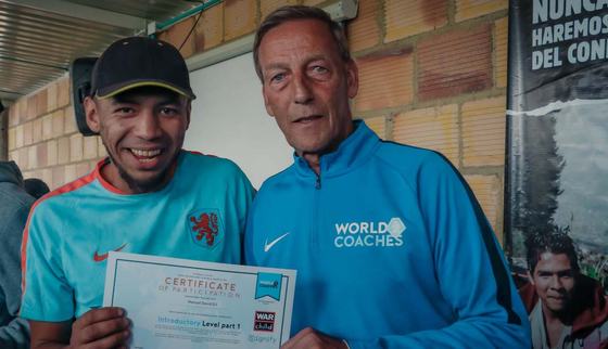 220811_War-Child_Play it for life and future_KNVB World_Coaches_War Child Colombia_4